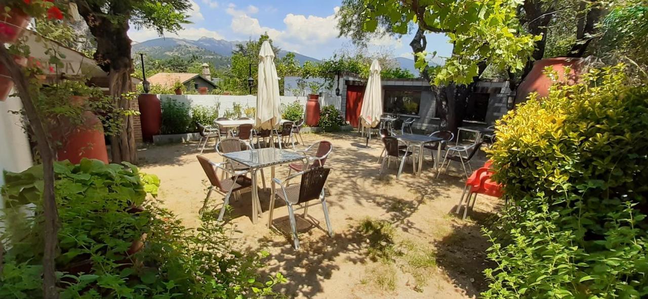 Pensjonat La Parra De Pepa Cercedilla Zewnętrze zdjęcie